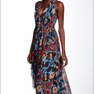 alice + olivia  Kora Deep V Handkerchief Dress